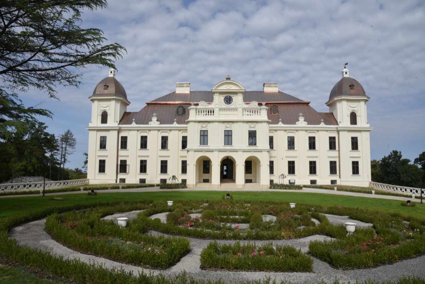 Priča o nadarenoj skladateljici iz Na&scaron;ica &ndash; Dori Pejačević!